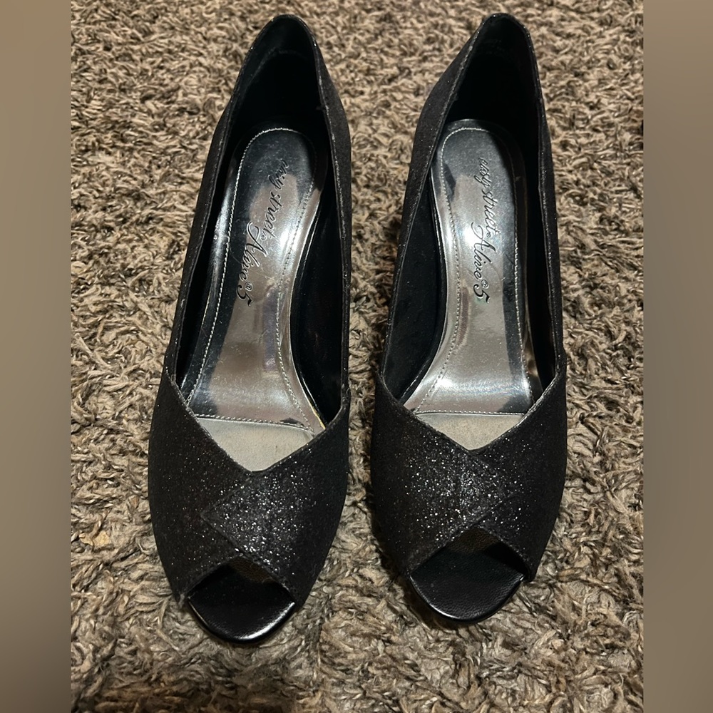 Dress shoes. Size 6.5